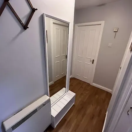 Riverside South 2 Bedroom * דבלין