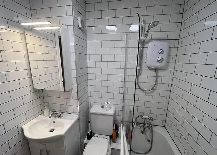 Riverside South 2 Bedroom